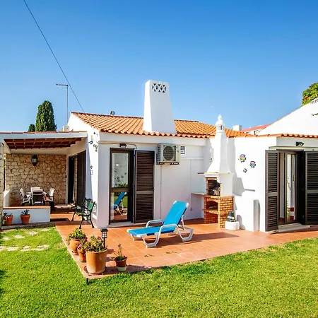 Lotus 2, Villa *