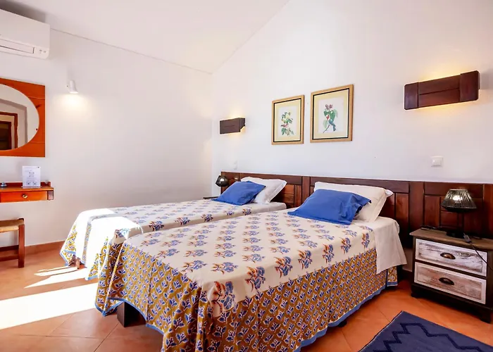 Lotus 2, 빌라 알부페이라