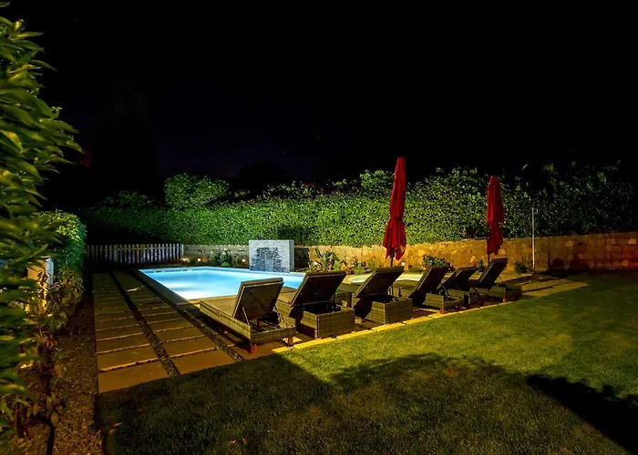 Lotus 2, 알부페이라